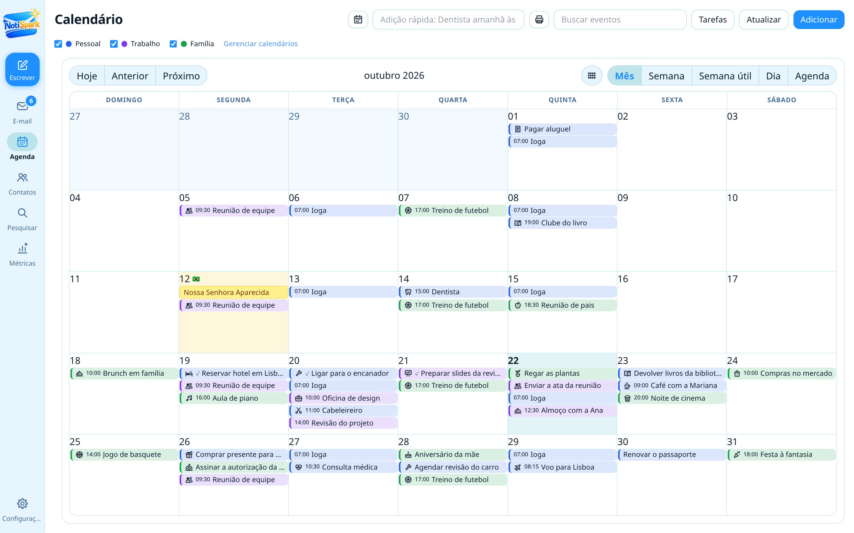Calendário do NotiSpark na visão do mês, com eventos coloridos e ícones