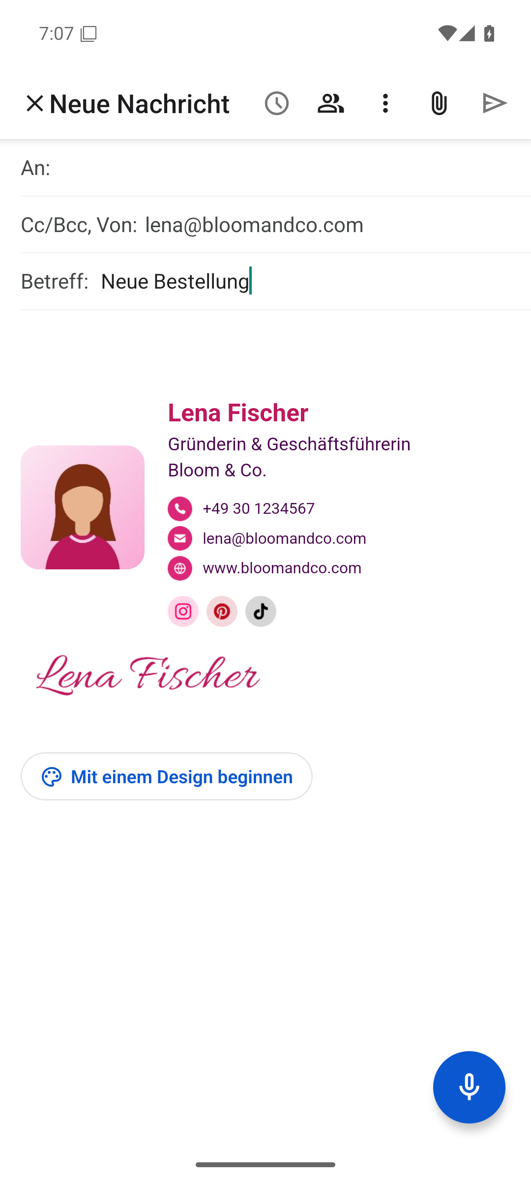 Eine neue E-Mail auf dem Smartphone mit eingefügter Signatur